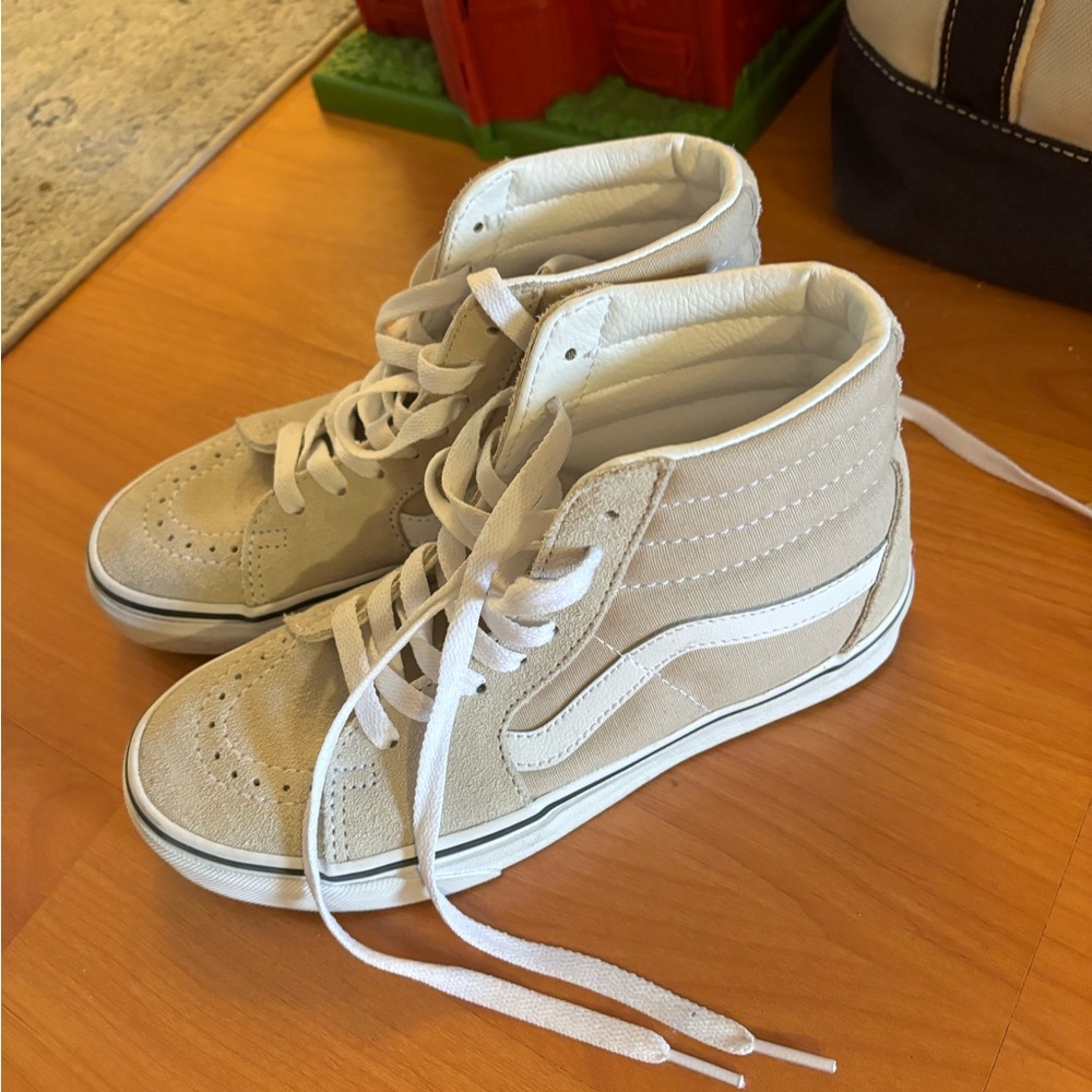 Vans
SK8-HiTM Color Theory French Oak